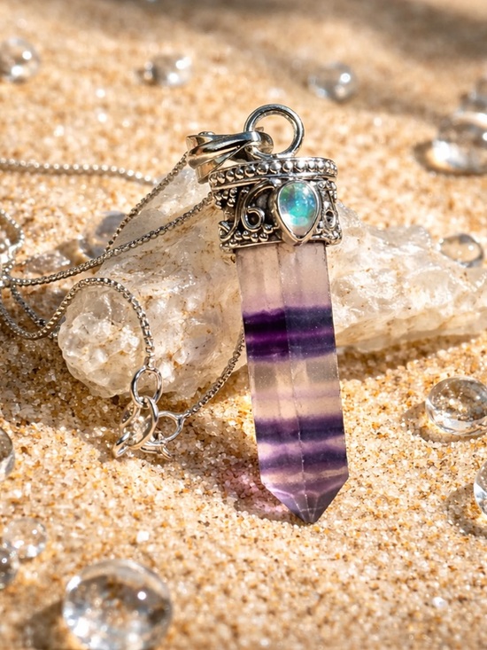 Robin's Nest Jewels Jewelry - Fluorite & Moonstone Necklace